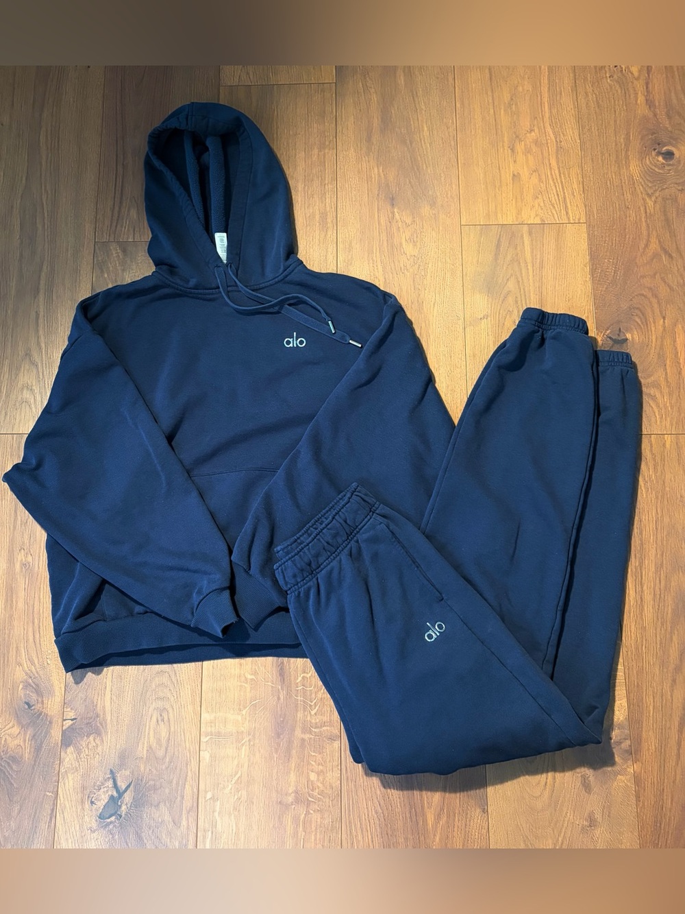 ALO Accolade Hoodie Navy Blue